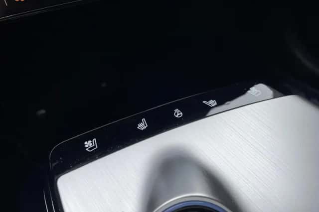 Kia EV6 (2024) thumbnail 25