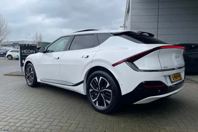 Kia EV6 (2024) thumbnail 5