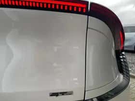 Kia EV6 (2024) thumbnail 9