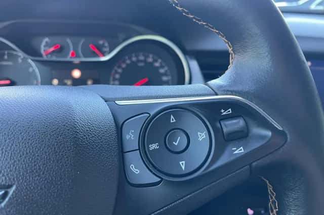 Opel Crossland X (2018) thumbnail 19