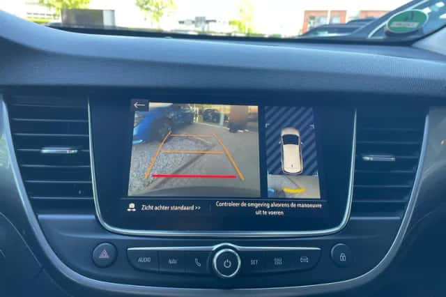Opel Crossland X (2018) thumbnail 24