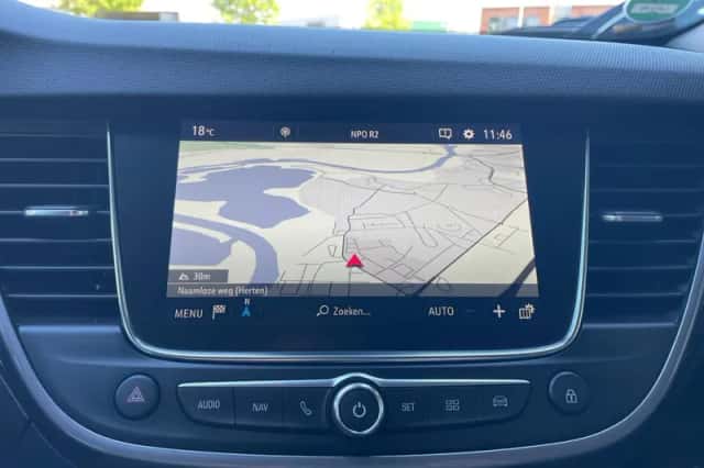 Opel Crossland X (2018) thumbnail 25