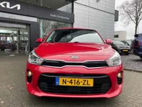 Kia Rio (2017) thumbnail 8