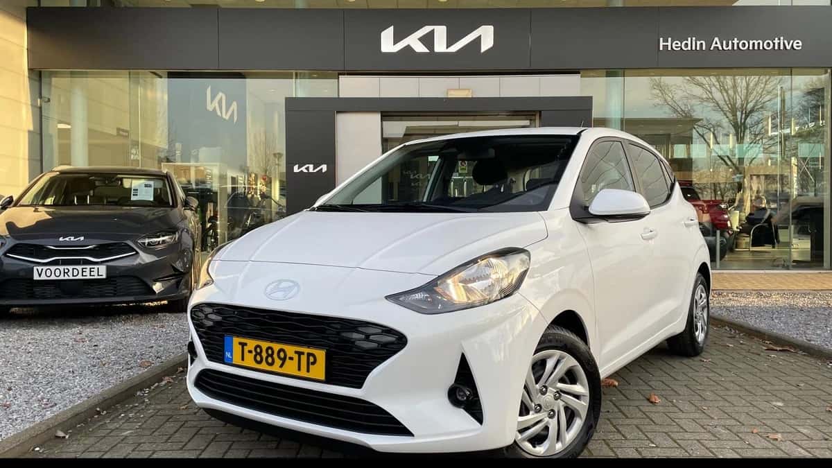 Hyundai i10 (2023) — foto 1