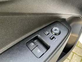 Hyundai i10 (2023) thumbnail 18