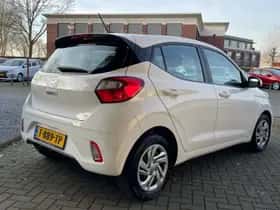 Hyundai i10 (2023) thumbnail 4