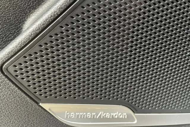 Kia Sportage (2023) thumbnail 16