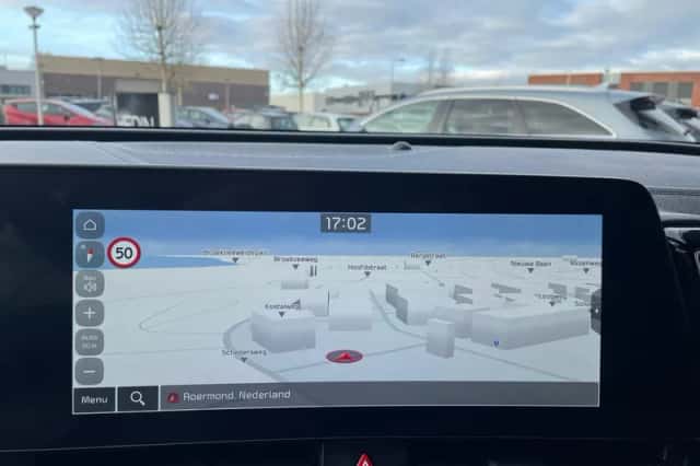 Kia Sportage (2023) thumbnail 26