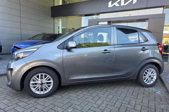 Kia Picanto (2022) thumbnail 2