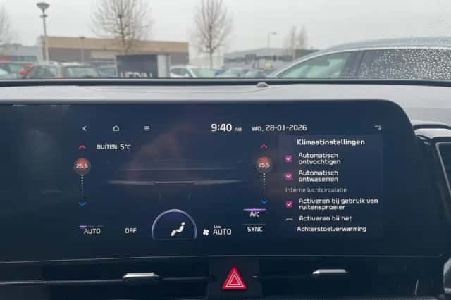 Kia Sportage (2023) thumbnail 27