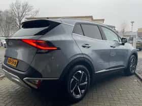 Kia Sportage (2023) thumbnail 4