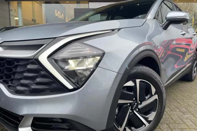 Kia Sportage (2023) thumbnail 8