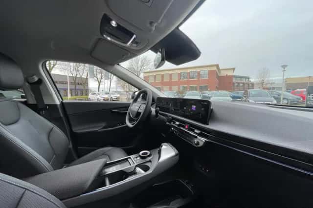 Kia EV6 (2026) thumbnail 15