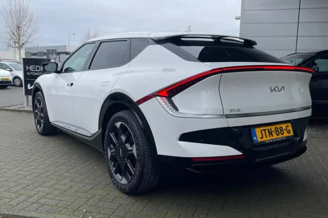 Kia EV6 (2026) thumbnail 6