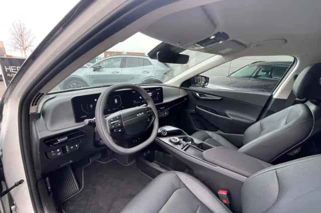Kia EV6 (2026) thumbnail 10