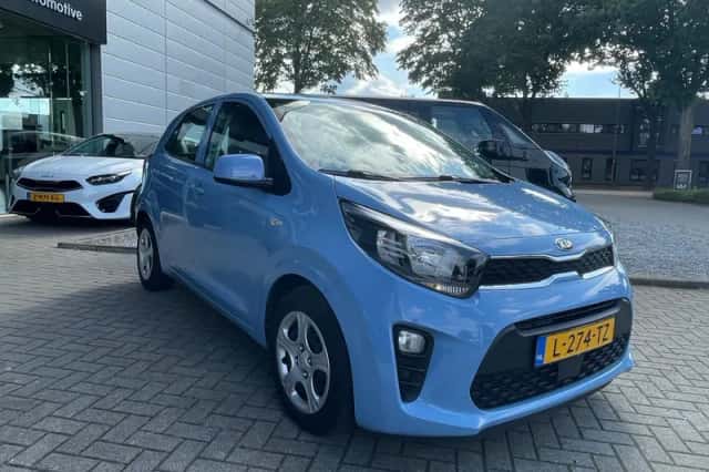 Kia Picanto (2021) thumbnail 3