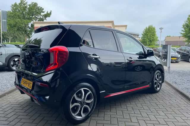 Kia Picanto (2023) thumbnail 4