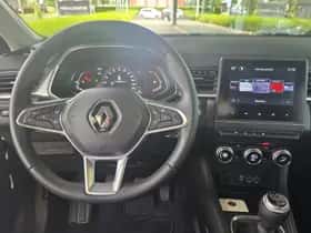 Renault Captur (2022) thumbnail 11