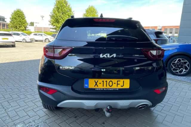 Kia Stonic (2023) thumbnail 6