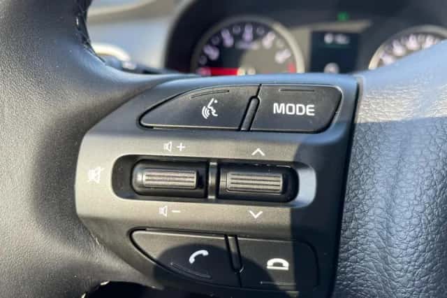 Kia Stonic (2023) thumbnail 16