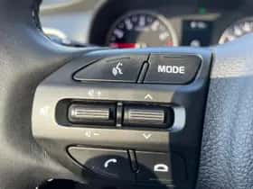Kia Stonic (2023) thumbnail 16
