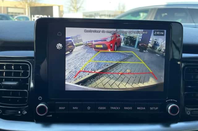 Kia Stonic (2023) thumbnail 26