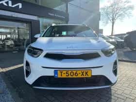 Kia Stonic (2023) thumbnail 7