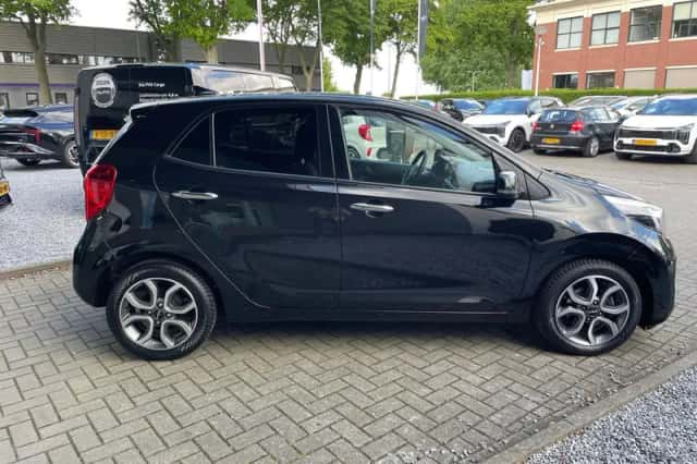 Kia Picanto (2023) thumbnail 7
