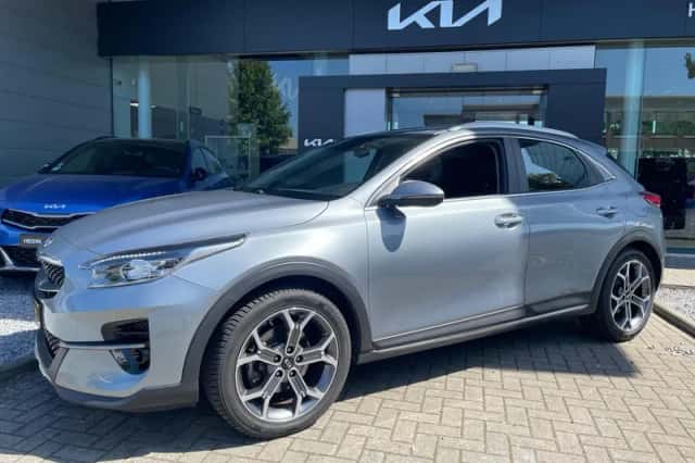 Kia XCeed (2021) thumbnail 2
