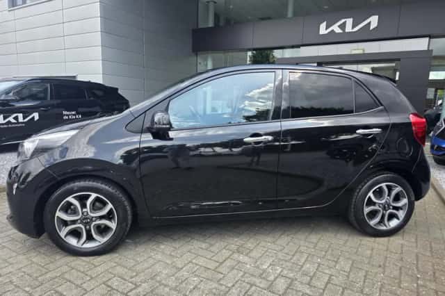 Kia Picanto (2021) thumbnail 2