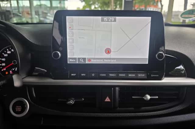 Kia Picanto (2021) thumbnail 15