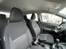 Nissan Micra (2022) thumbnail 16