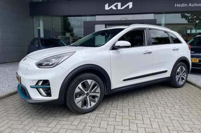 Kia Niro EV (2021) thumbnail 2