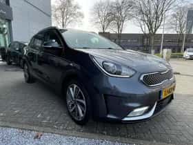 Kia Niro (2018) thumbnail 3