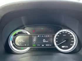 Kia Niro (2018) thumbnail 22