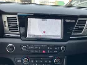 Kia Niro (2018) thumbnail 25