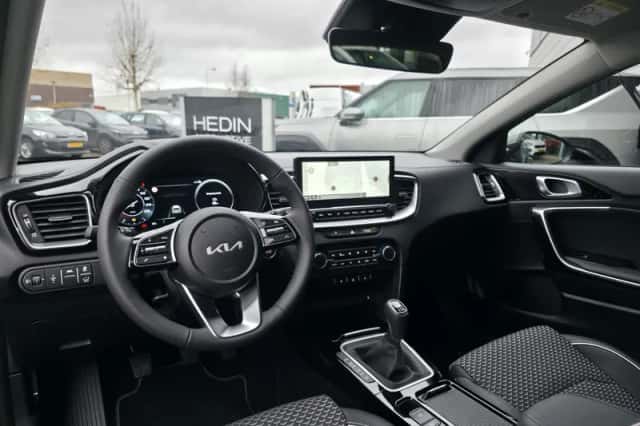 Kia Ceed Sportswagon (2025) thumbnail 5