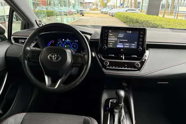 Toyota Corolla (2019) thumbnail 6