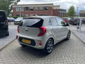 Kia Picanto (2022) thumbnail 6