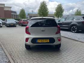 Kia Picanto (2022) thumbnail 7