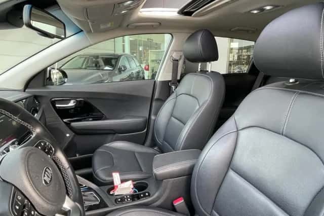 Kia Niro (2020) thumbnail 12