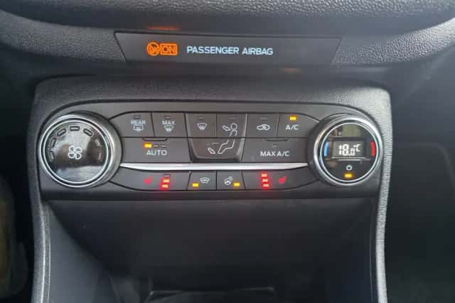 Ford Fiesta (2020) thumbnail 18