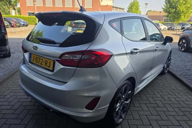 Ford Fiesta (2020) thumbnail 5