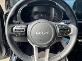 Kia Picanto (2024) thumbnail 15