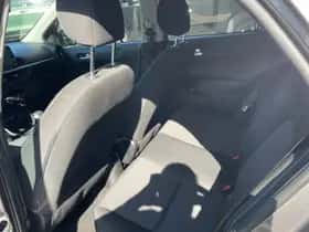 Kia Picanto (2024) thumbnail 21