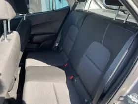 Kia Picanto (2024) thumbnail 22