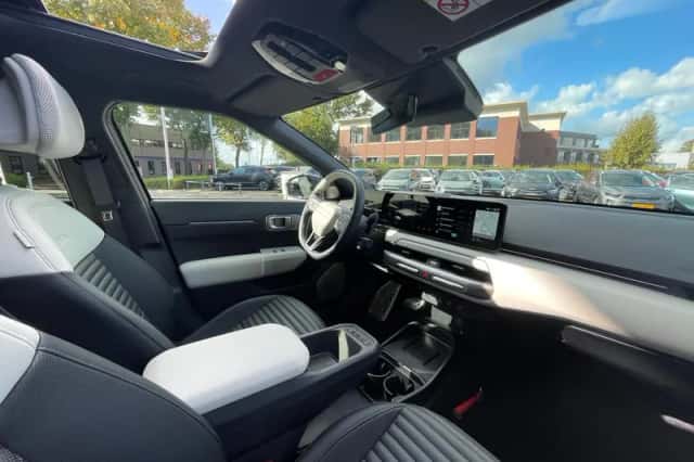 Kia EV4 (2025) thumbnail 15