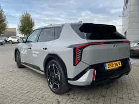 Kia EV4 (2025) thumbnail 4