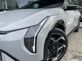 Kia EV4 (2025) thumbnail 8