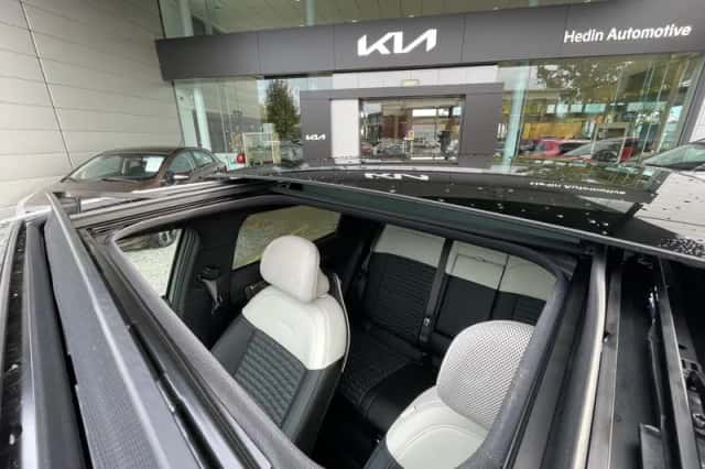 Kia EV4 (2025) thumbnail 9